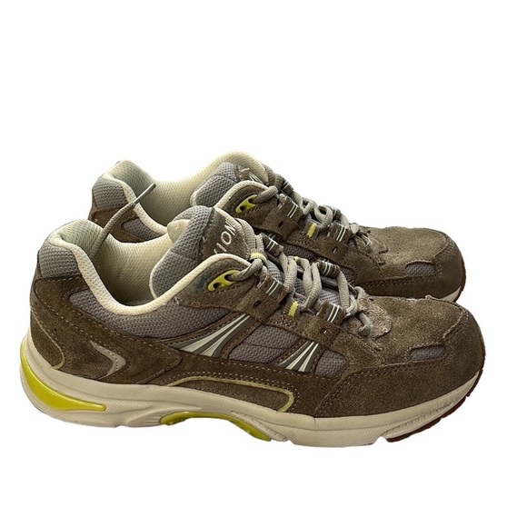 Vionic 23Walk Walker Suede Sneakers. Women’s Size 8. - Picture 1 of 10